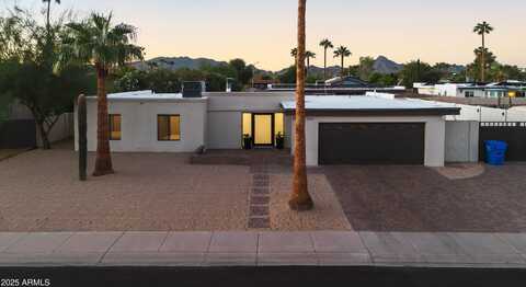 3615 E CHARTER OAK Road, Phoenix, AZ 85032