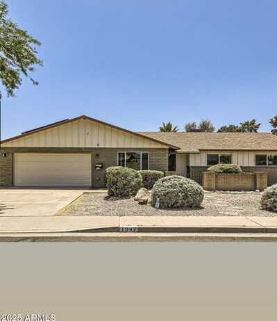 1947 E WATSON Drive, Tempe, AZ 85283