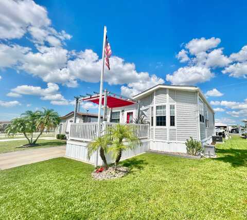 10 Circle Rdg, Lake Placid, FL 33852