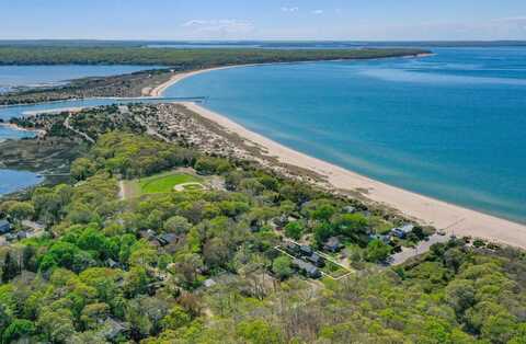 102 Flaggy Hole Road, East Hampton, NY 11937