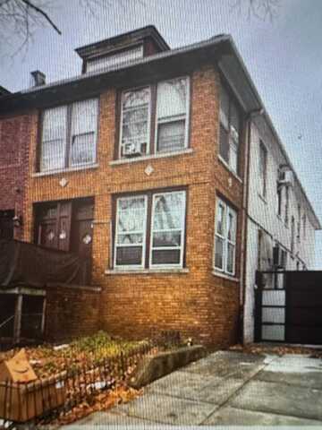 716 Montgomery St, Brooklyn, NY 11213