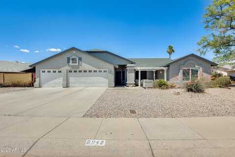 8942 W PECK Drive, Glendale, AZ 85305