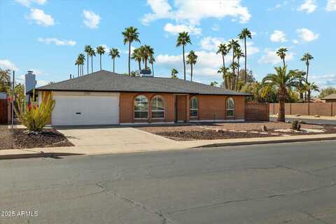 2405 E BALBOA Drive, Tempe, AZ 85282