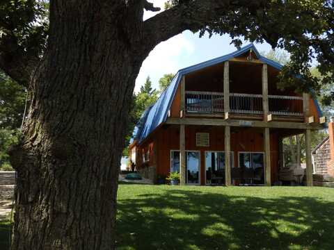 75 Lakeview Circle, Alma, KS 66401