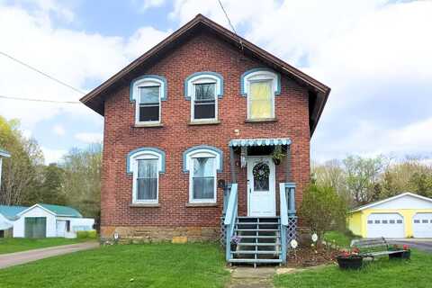 41 Edward Street, Malone, NY 12953