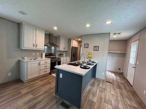 753 Tallman Circle, Midway Park, NC 28544