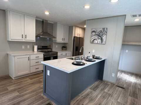 753 Tallman Circle, Midway Park, NC 28544