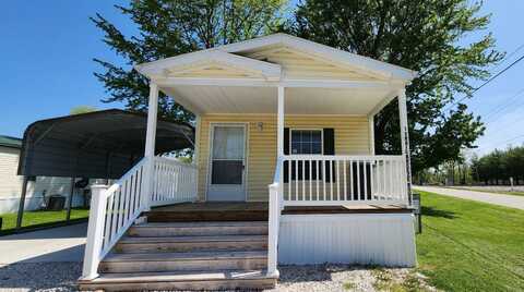 1 Trail Breeze Kourt, Washington, IN 47501