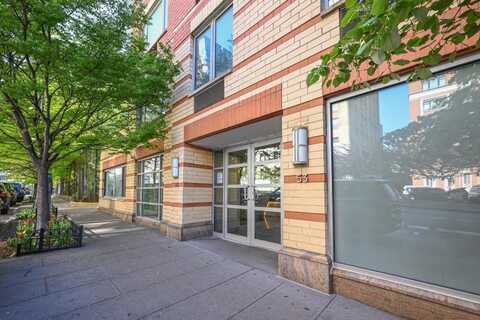53 Boerum Pl, Brooklyn, NY 11201