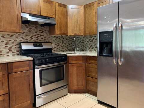 255-24 148th Ave, Rosedale, NY 11422