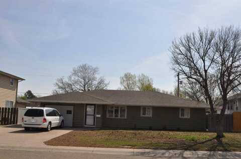 813 Washington Ave, Goodland, KS 67735