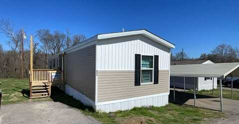 303 JP LN, OLIVER SPRINGS, TN 37840