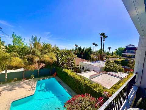 7560 Hollywood Blvd, Los Angeles, CA 90046