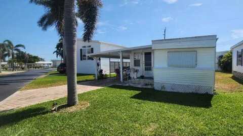 218 Pier B, Naples, FL 34112