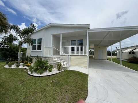 968 Avanti Way Boulevard, Fort Myers, FL 33917