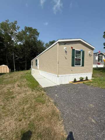 10601 Hulser Road, Utica, NY 13502