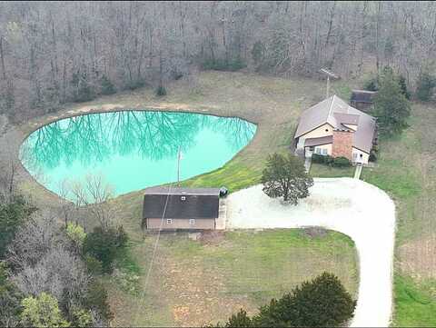 10400 Bachelor Creek Road, Auxvasse, MO 65231