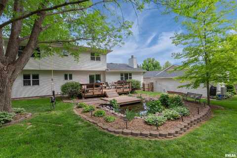 8530 W 17TH Street, Rock Island, IL 61201