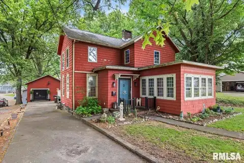 311 E PARK Street, Taylorville, IL 62568