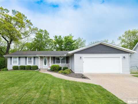 5920 W RIDGECREST Circle, Peoria, IL 61615