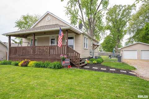 415 S STATE Street, Chatham, IL 62629