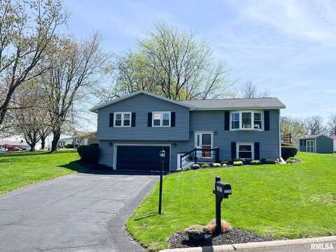 2201 OAK Drive, Eureka, IL 61530