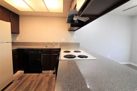 3 S Edison, Kennewick, WA 99336
