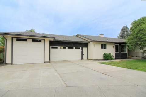 3209 S Johnson Place, Kennewick, WA 99337