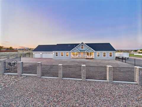 849 E Woodleaf Dr, Pueblo West, CO 81007