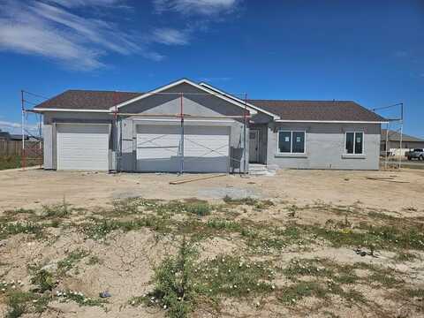 571 N Campbell Dr, Pueblo West, CO 81007