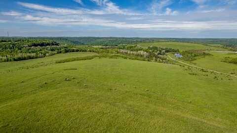 Stacey Rd, Parker, PA 16049