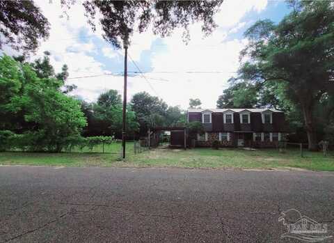 4525 Mesquite Dr, Milton, FL 32583