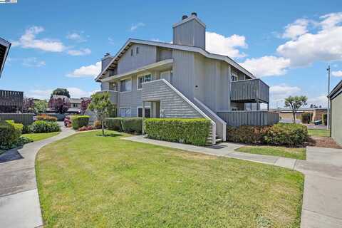 394 Caliente Dr, San Leandro, CA 94578