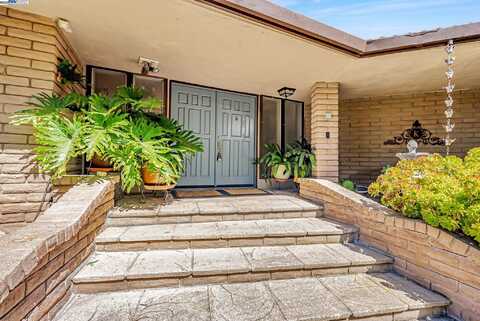 41660 Vargas Rd, Fremont, CA 94539