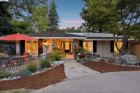 688 Danville Blvd, Danville, CA 94526