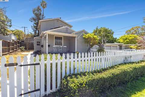 2019 E St, Hayward, CA 94541