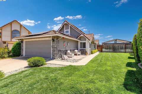 5727 Shoemaker Ct, Livermore, CA 94551
