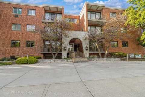 197 W. Armitage Avenue, Elmhurst, IL 60126