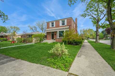 9000 Lincolnwood Drive, Evanston, IL 60203