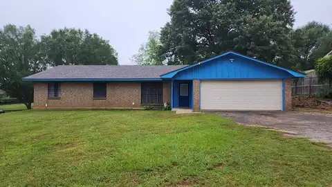 112 STEPHANIE DR, PALESTINE, TX 75803