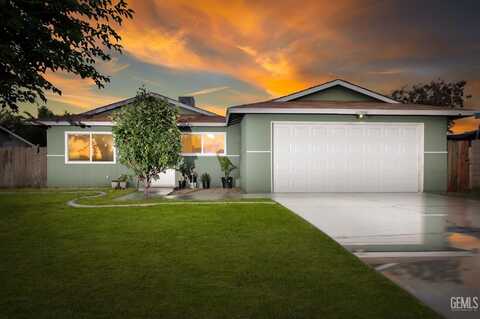 3400 Cardamon Drive, Bakersfield, CA 93309