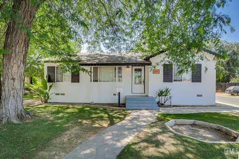 201 Cedar Street, Bakersfield, CA 93304
