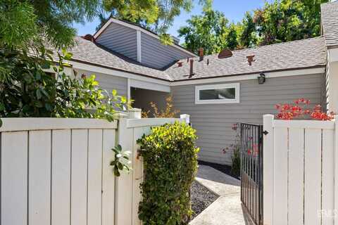 8000 Kroll Way, Bakersfield, CA 93311