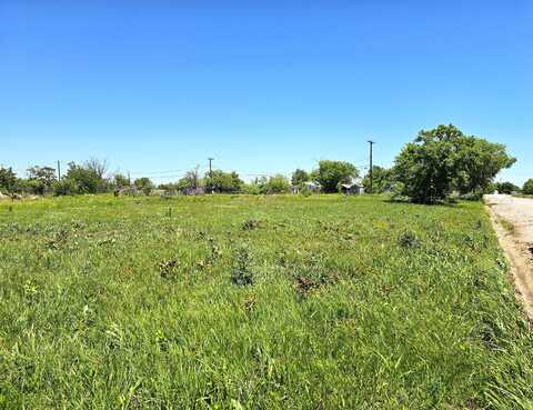 849 S Gray St, Pampa, TX 79065