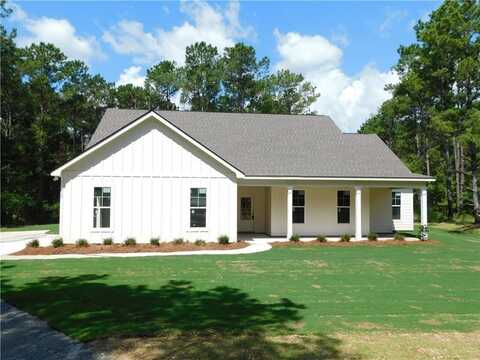129 Jenkins Road, Opelika, AL 36804