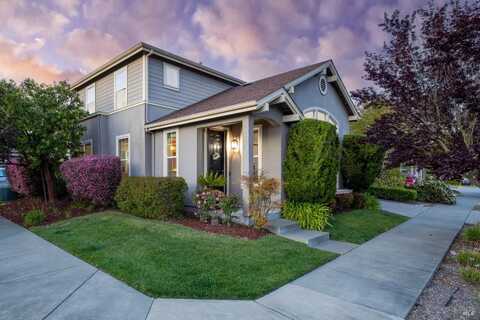 2817 Windmill Drive, Santa Rosa, CA 95403