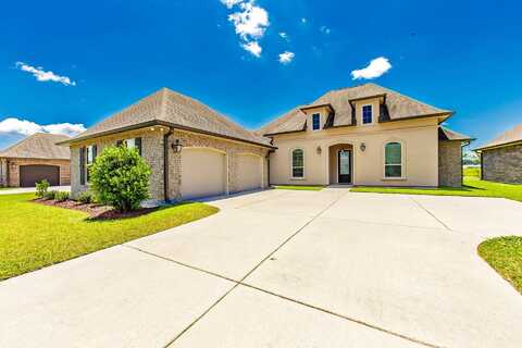 362 Royal Oak Blvd, Thibodaux, LA 70301
