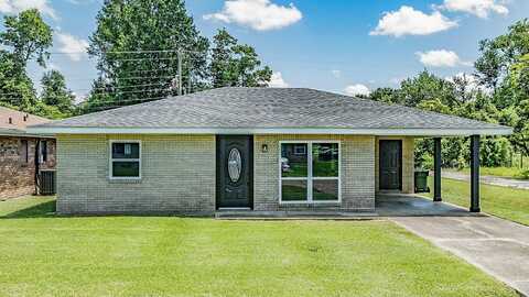 200 Saint Patrick St, Houma, LA 70364