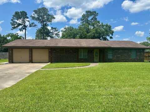 207 Lucky Drive, Silsbee, TX 77656