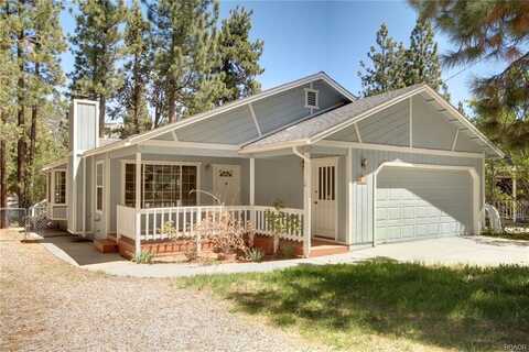 221 East Barker Boulevard, Big Bear City, CA 92314